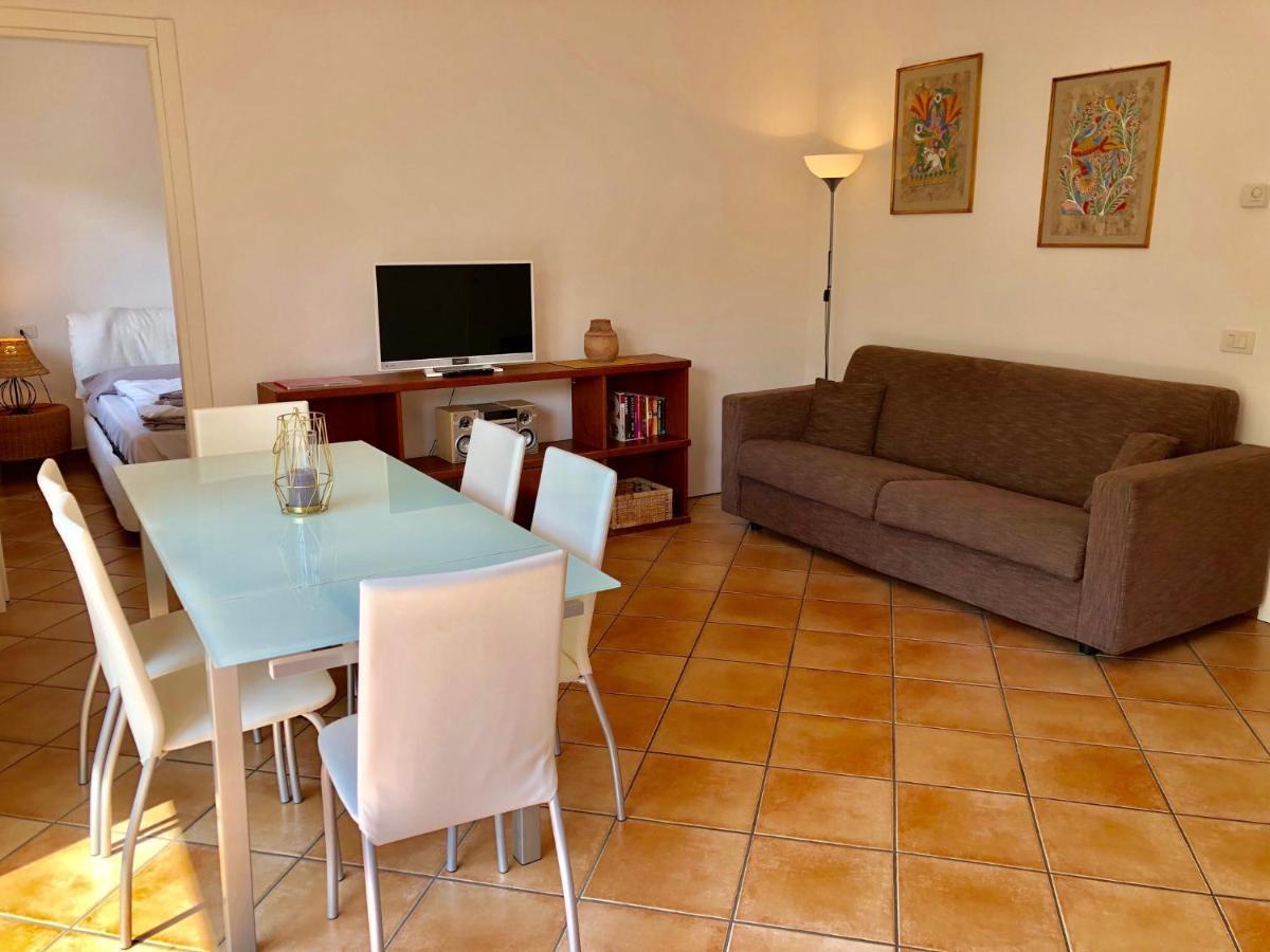 Residenza Ai Ronchi 1 2 6 Aparthotel Maccagno Exterior foto